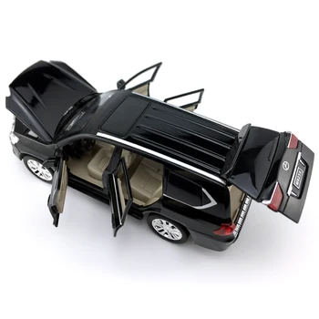 1:24 Sakausējuma Lējumiem Auto Modelis Lexus LX570 Rotaļlietas Transportlīdzekļa Izcilas Kvalitātes Savākšanas Pull Atpakaļ Auto ar Skaņas un Gaismas