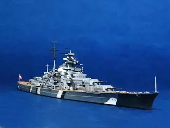 1:700 vācu Līnijkuģis Bismarck 1941. Gadā otrā Pasaules Kara flotes Karakuģis Plastmasas Apkopot Elektriskās Rotaļlietas Trompetists Modelis