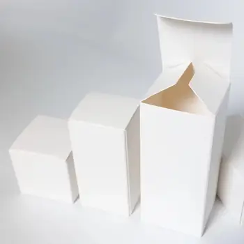10pcs kraft papīra iepakojuma kraft iepakojuma kastes,DIY balto kāzu konfekšu kastes, ar rokām darinātas ziepes, Dāvanu kastes kartona kastē