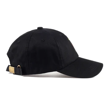 2017 Modes Tētis Cepures karstā pārdošanas unisex vates regulējams beisbola cepure ar melnu puisis valkā kroni izšuvumi beisbola cepure