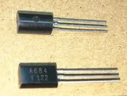 2SA684-Y Tranzistors 2SA684 A684 Zemas Jaudas 2A / 30V UZ 92L jaunas oriģinālas