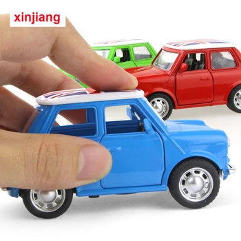 3 Stili Mini Vintage Lējumiem Auto Sakausējuma Auto Modeli, Bīdāmās Kravas Rotaļlietas Transportlīdzekļu Zēniem, Kas Mirgo & Mūzikas Automašīnas Rotaļlietas Bērniem (