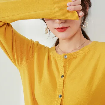 Adohon 2020. gadam Jakas sievieti vasaras džemperi trikotāžas džemperis Augstas Kvalitātes Sieviešu trikotāža O-veida kakla vēsā ērti zaļa