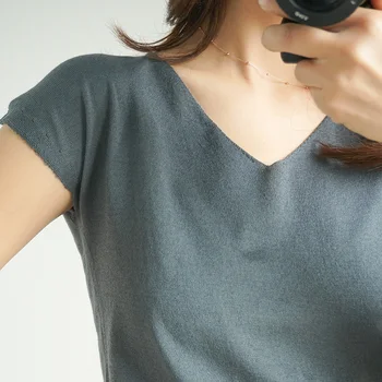 Adīt ar īsām piedurknēm sieviešu vasaras V-veida kakla t-krekls brīvs savvaļas zemāko krekls