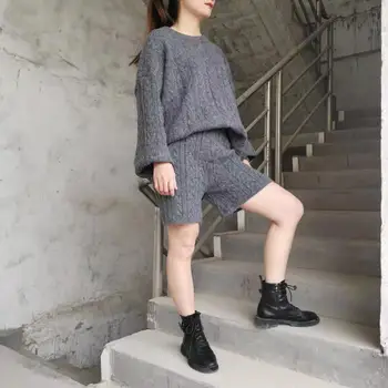 Brīvs Gadījuma Modes Džemperis Uzvalks 2020. Gada Rudenī Un Ziemā, Jaunu Apaļu Kakla Trikotāžas Vērpjot divdaļīga Sieviešu Modes Ielā