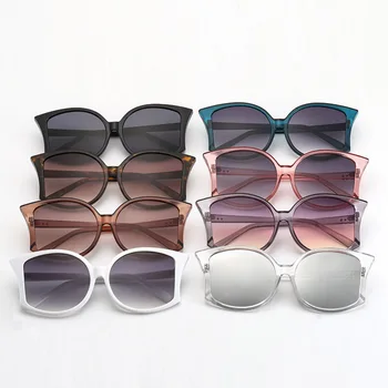 Caurspīdīgs Cat Eye Saulesbrilles Retro Sexy 2019 Jaunu Plastmasas Toņos Sievietēm Personības Dizainers, Saules Brilles Luksusa Kvadrātveida Rāmis