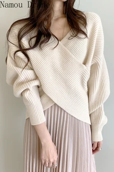 Dienvidkorejas eleganta dizaina nišu rāda, plānas V-veida kakla cross-bedre sloksnes vaļīgu galvu uz leju plecu laternu piedurknēm džemperis.
