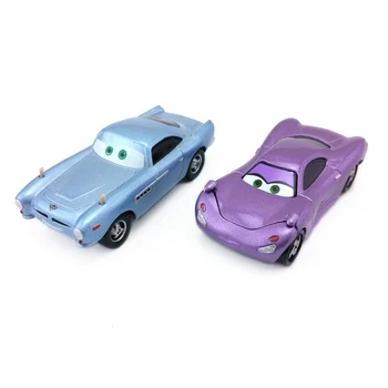 Disney Pixar Cars 2 Finn McMissile & Holly Shiftwell Metāla Lējumiem Rotaļu Auto 1:55 Zaudēt Pavisam Jauns Akciju Un Bezmaksas Piegāde
