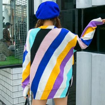 Eiropas stacija žilbinošas krāsas diagonāli svītrains džemperis sievietēm slinks vēja zaudēt karikatūra šiks džemperis ārējā valkā džemperis