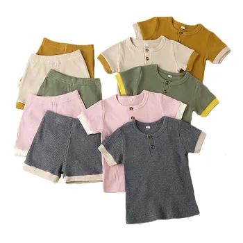 Ir 2021. Jaunu Bērnu, Bērniem, Baby Meitenes Zēni Vasaras Salātu Cietā Apģērbu Komplektus ar Īsām Piedurknēm T Krekls Topi + Šorti 2gab Bērnu Apģērbs