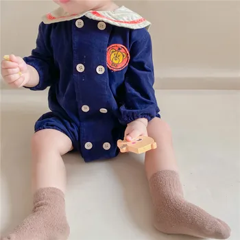 Ir 2021. Jaunu Cute Baby Romper Garām Piedurknēm Pavasara Zēni Meitenes Velveta Jumpsuit Baby Romper Navy Apkakles Zīdaiņu Apģērbu