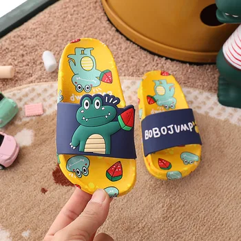 Ir 2021. Vasarā Bērniem Čības Zēniem Zīdaiņu Meitenēm Čības Karikatūra Krokodils PVC Flip Flops Bērniem Pludmales Sandales Bērniem Mājas Apavi