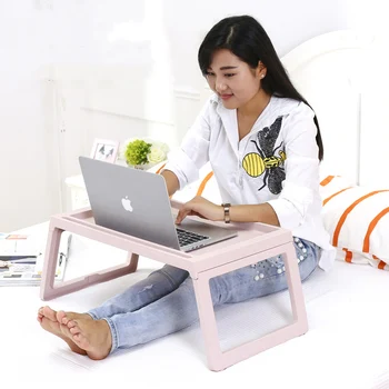 Klēpjdators galda gulta salokāma slinks maza datora galda, maza ēdamgalda plastmasas vienkārši kopmītnē studentu rakstāmgalds guļamistaba, dīvāns