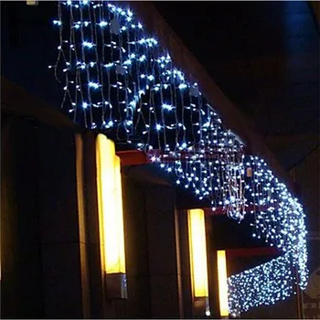 LED Aizkaru Lāsteku String Pasaku Gaismas 5M 96Leds Krituma 0.4-0.5 M Vainags Ziemassvētku Āra brīvdienu puse luces led Gaismas dekori