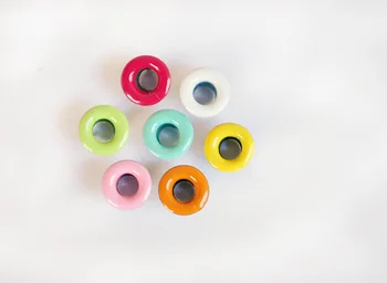 Lelle un piederumi~ 300sets 10colors Jaunu Karstā 2.5 mm ārējais 1mm iekšējo Mini Cilpiņas, lai Lelle/Zīdaiņu apģērbu
