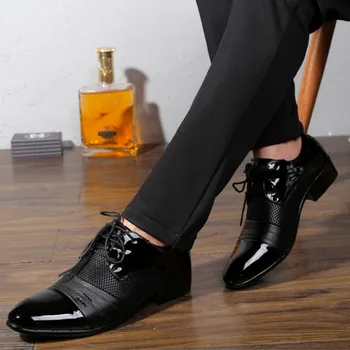 Lielo izmēru ķīna brand classic vīriešu Apavi Brūns melns Balts Push kleita lakādas biroja Lielu Sociālo elegants kurpes vīriešiem