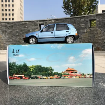 Lējumiem Automašīnas Modelis Yiqi Ķīniešu Ķīna Xiali TJ7100 Hečbeks 1:18 (Zila) + MAZA DĀVANA!!!