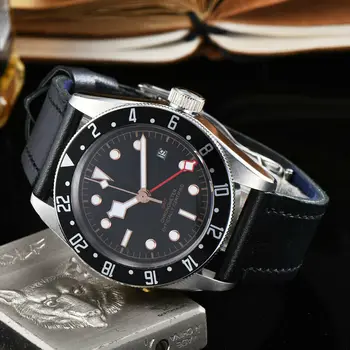 Mens watch 41mm black bezel safīra stikls GMT Automātiskā mehāniskā Militārās Sporta Ādas luminou ūdensizturīgs sterilā skalu skatīties