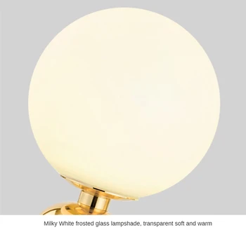 Mūsdienu LED Galda Lampa Ziemeļvalstu Stikla Bumbu Apgaismojums Guļamistabas Gultas Apaļā Galda Zelta Minimālisma Dzīvojamās Telpās, Armatūra Gaismas Dekori