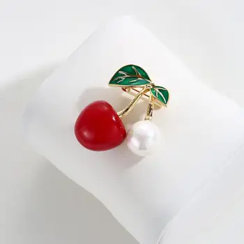 Neoglory Vintage Emaljas Red Cherry Piespraudes Sievietēm Eleganto Pearl Coat Pin Soma Kleitu Aksesuārs Bērniem 2020. Gadam Jauniem Karstā Dāvanu