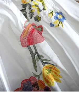 Pavasara sieviešu Nelegālo Krekli Luxury vintage retro ziedu izšuvumu gadījuma elegantas blūzes feminino blousa puse topi NS225