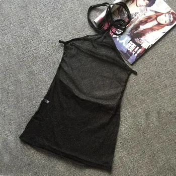 Perspektīvā sexy melnā kleitā, kas liecina, plānas naktsklubs rasas mugursoma hip condole super īsu