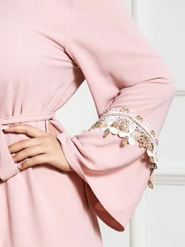 Plus Lieluma Musulmaņu Ģērbšanās Sieviešu Rudens Ziemas Garām Piedurknēm Ar Mežģīņu Raibs Elegantu Maxi Kleitu Gara Kleita Turku Islāma Apģērbi