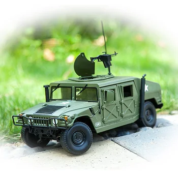 Sakausējuma Lējumiem lielo Mašīnu Taktiskās Transportlīdzekļa 1:18 Militārā Bruņu Auto Modeli ar 5 Durvis Atvēra Hobijs kolekcionējamu Rotaļlietu Bērniem, dāvanu