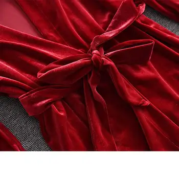 Seksīga Mežģīņu Daudzām Sievietēm 3PCS Pidžamu Tērps, Samta Kimono Kleita Mīksts Peldmētelis Nighty&Robe&Bikses Kopa Sexy Naktskrekls Sleepwear