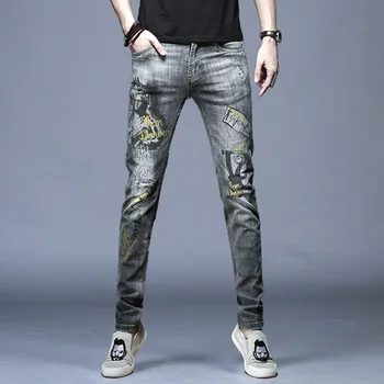 Vairumtirdzniecības 2020. gadam, Modes Vīriešu vasaras pelēkā ripped džinsi vīriešu zīmolu korejas slim kājām bikses hip hop Iespiesti gadījuma savvaļas džinsa džinsi