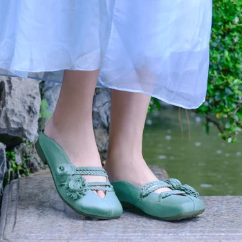 Vallu Roku ādas sieviešu kurpes vasaras jaunas sandales plakandibena ērti literatūras un mākslas atpūtas ziedi koledžas stilā