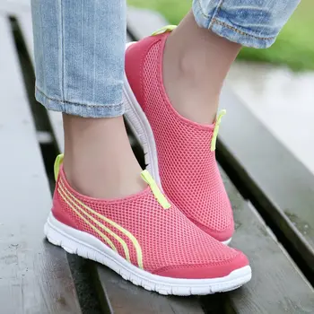 Vasaras kurpes sieviete dzīvokļi ir 2021. modes gaisa acs dzīvoklis ar čības sieviešu kurpes cietā gadījuma dāmas kurpes slīdēšanas-sieviešu čības