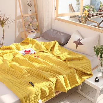 Vasaras sega mierinātājs, konfektes vienkrāsainu gultas pārklājs poliesters, mazgājami gaisa kondicionēšanas segu mīkstu pieaugušajiem, mājas tekstila 150*200