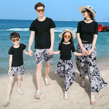 Vasarā Ģimenes Komplekts Gadījuma Māte/Tēvs/Bērnu T-krekls+Šorti Brīvdienu Pludmalē un Piejūras Pieskaņotu Apģērbu Pāris Atbilstošas Drēbes