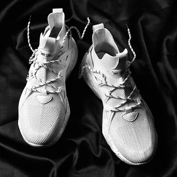 Vīriešu elpojoši apavi gaisa spilvenu sporta apavi ikdienas apavi skriešanas Jaunu dobi elpojošs vīriešu kurpes bieza baltas kurpes