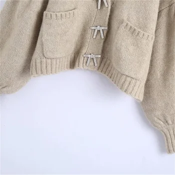ZXQJ Sieviešu Modes Ar Rhinestone Pogas Trikotāžas Jaka Vintage Džemperis ar garām Piedurknēm Zaudēt Sieviešu Virsdrēbes Šiks Topi